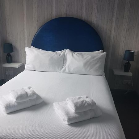 אינברנס Friars Bridge Guesthouse מראה חיצוני תמונה