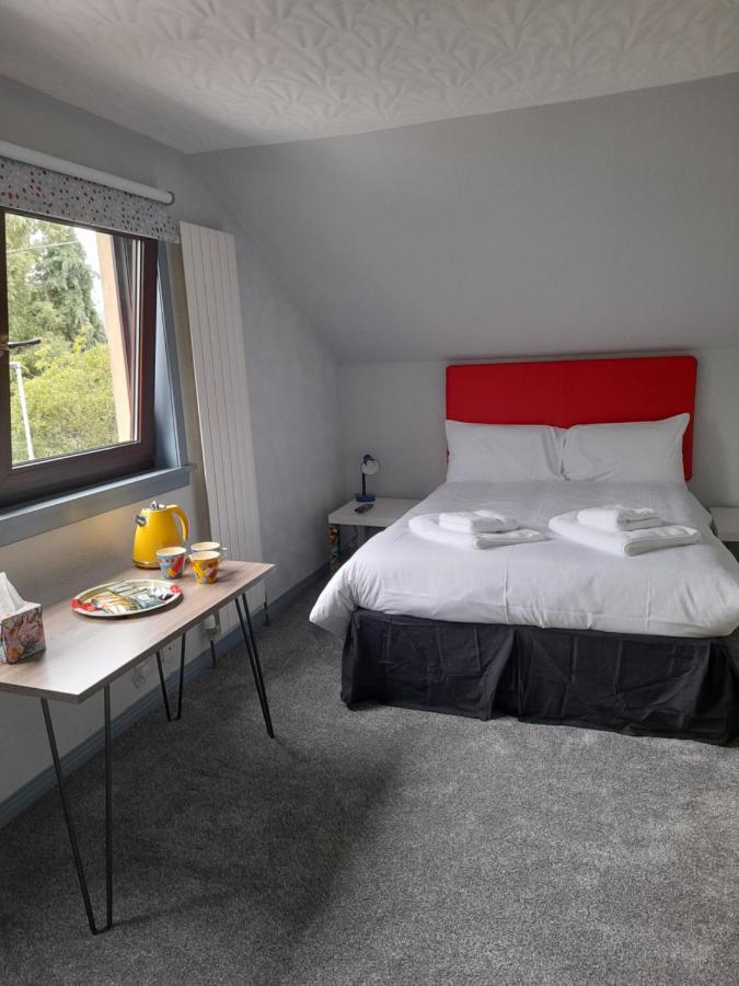 אינברנס Friars Bridge Guesthouse מראה חיצוני תמונה